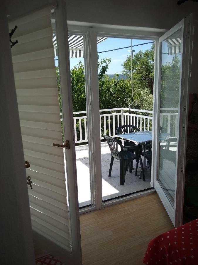 Apartmant Sucic Каштела Экстерьер фото