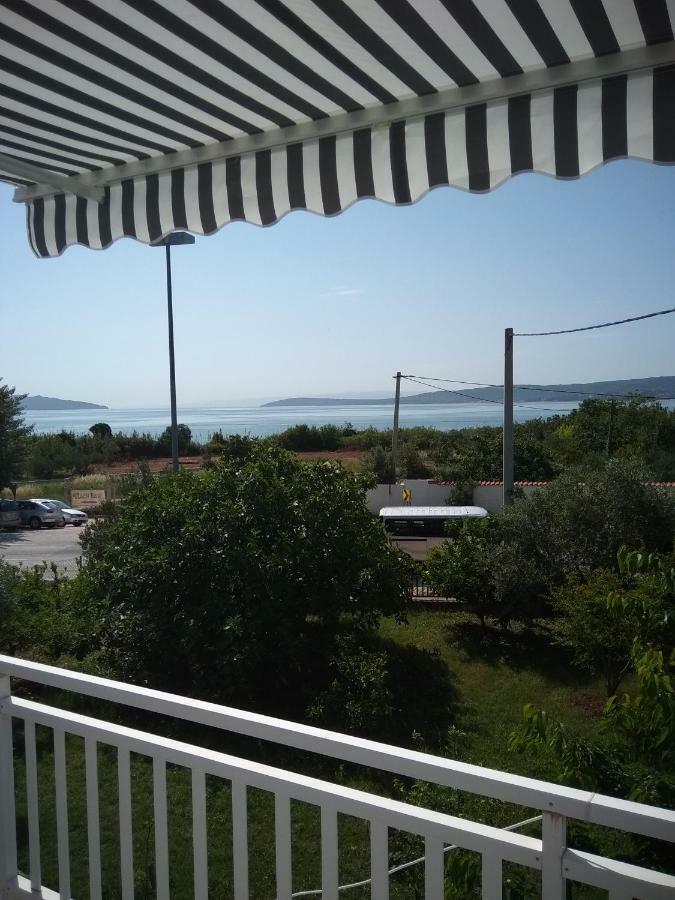 Apartmant Sucic Каштела Экстерьер фото