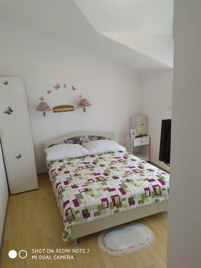 Apartmant Sucic Каштела Экстерьер фото